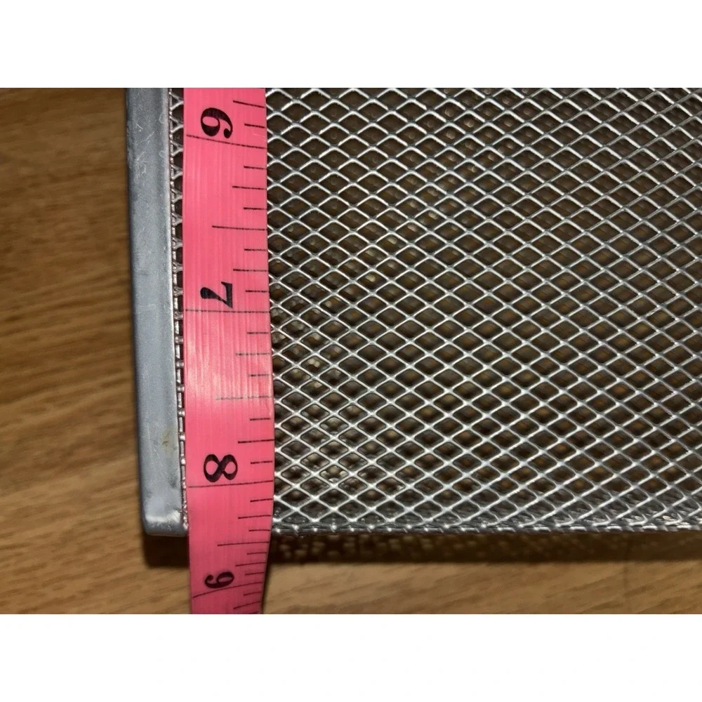 File Holder Magazine Rack Mesh Single Pocket Wall Mount (2) Vintage NEW‎ *flaw
